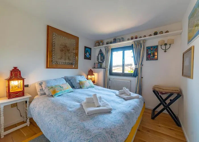 Old Memories House